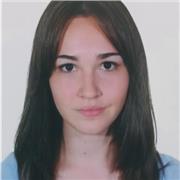 Soy una chica sin experiencia. Imparto clases de historia del arte y literatura en secundaria y repaso de asignaturas de primaria.